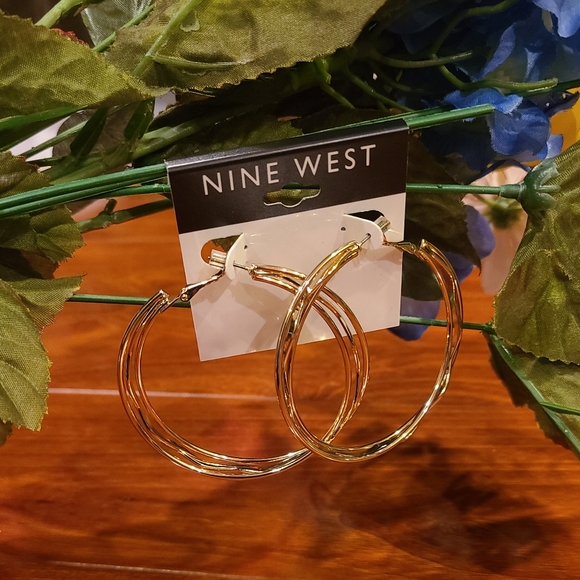 Nine West Hoop Gold Earrings - Picture 5 of 8